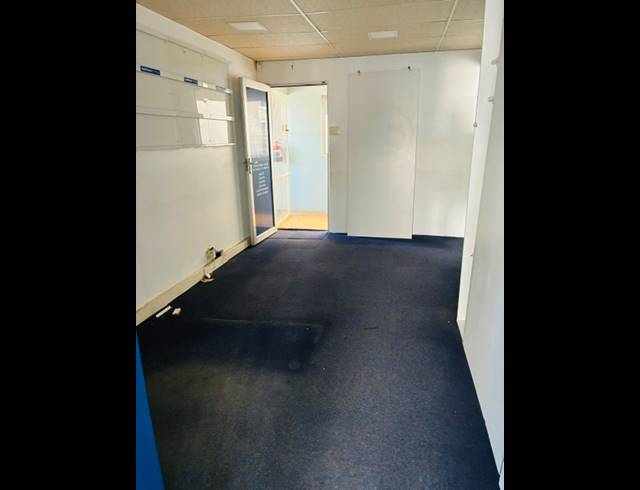 85M² OFFICE TO LET IN ATHLONE